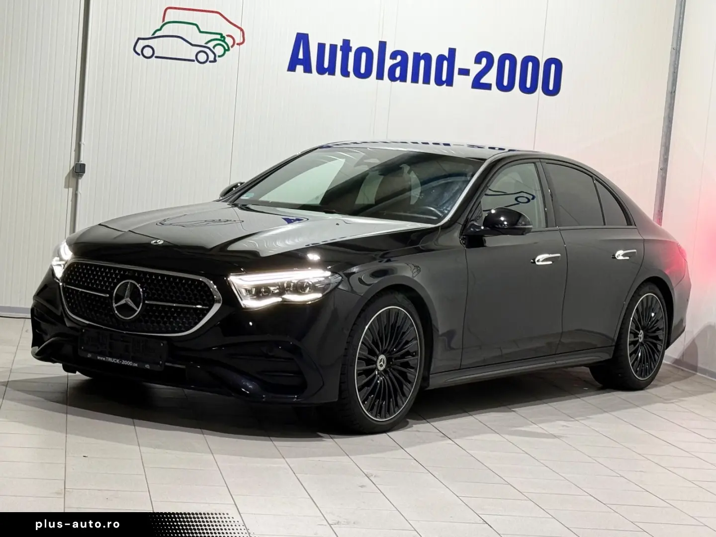 MERCEDES-BENZ E 450d 4M AMG SuperScreen Burmester Di&hellip;