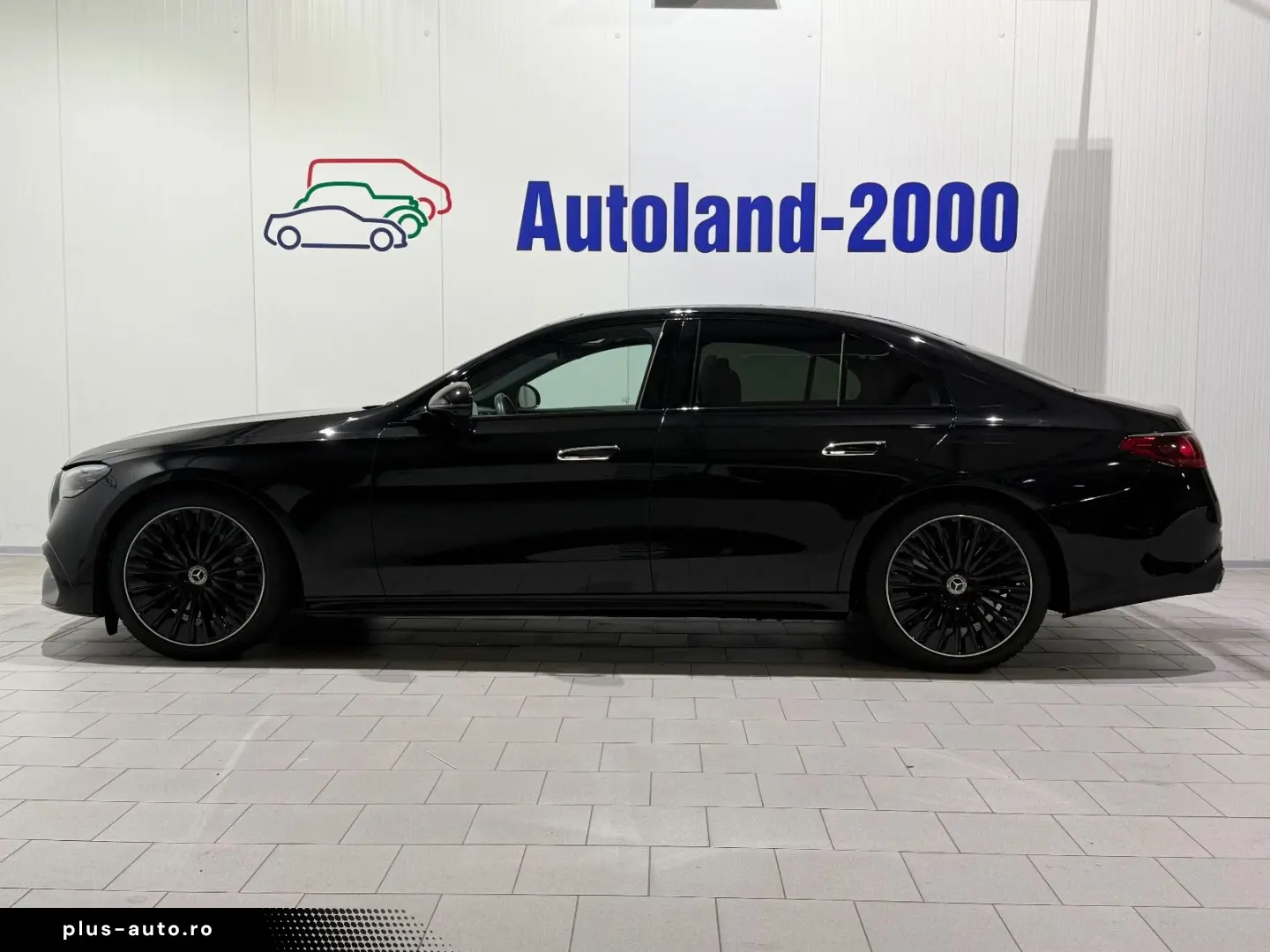 MERCEDES-BENZ E 450d 4M AMG SuperScreen Burmester Di&hellip;