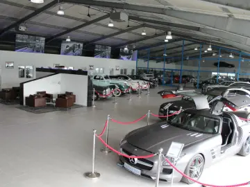 MERCEDES-BENZ E 450d 4M AMG SuperScreen Burmester Di&hellip;