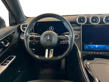 MERCEDES-BENZ 300 e 4MATIC   AMG   Distronic   Memory