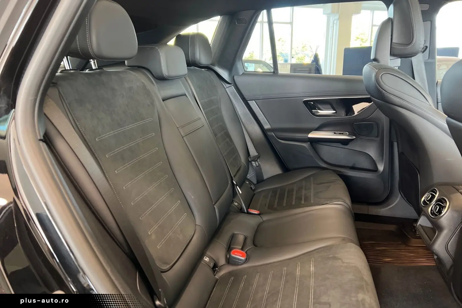 MERCEDES-BENZ 300 e 4MATIC   AMG   Distronic   Memory