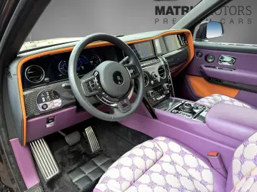 ROLLS ROYCE Cullinan Black Badge Series II ShootingStar 23