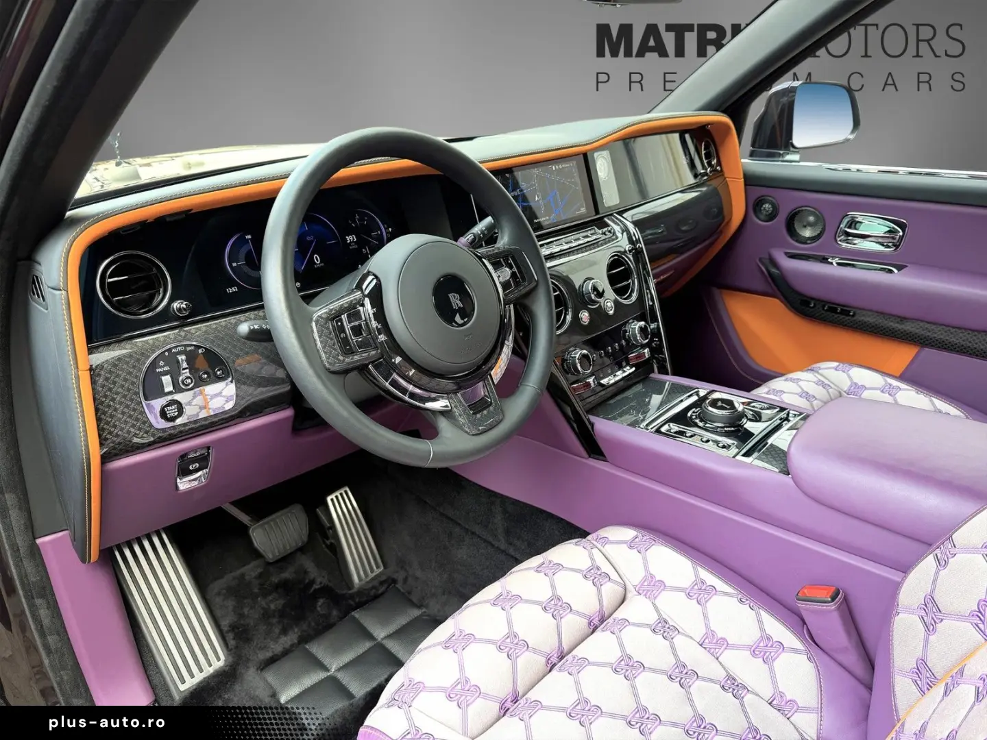 ROLLS ROYCE Cullinan Black Badge Series II ShootingStar 23