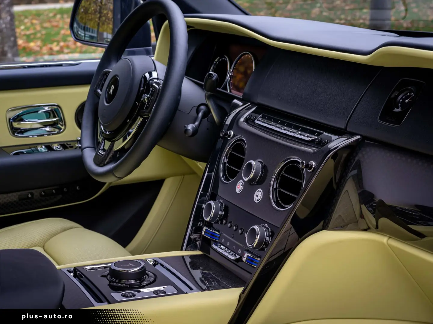 ROLLS ROYCE Black Badge Cullinan  PROVENANCE