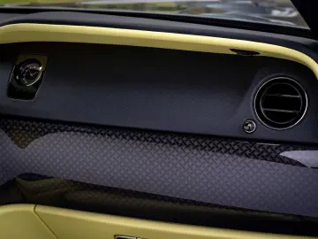 ROLLS ROYCE Black Badge Cullinan  PROVENANCE