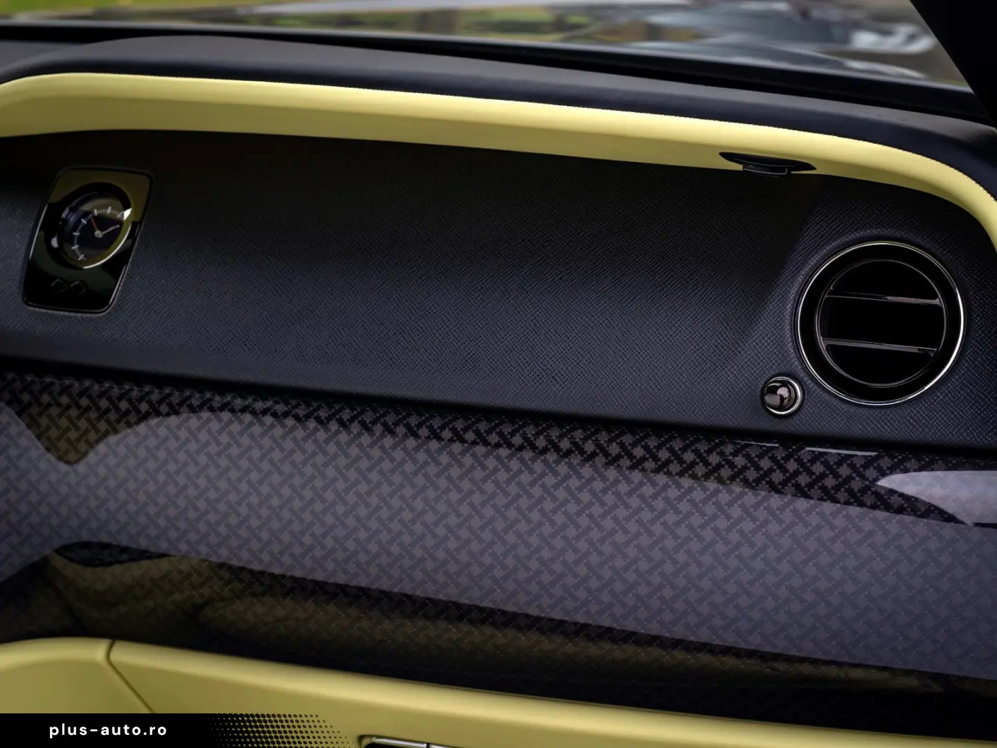 ROLLS ROYCE Black Badge Cullinan  PROVENANCE