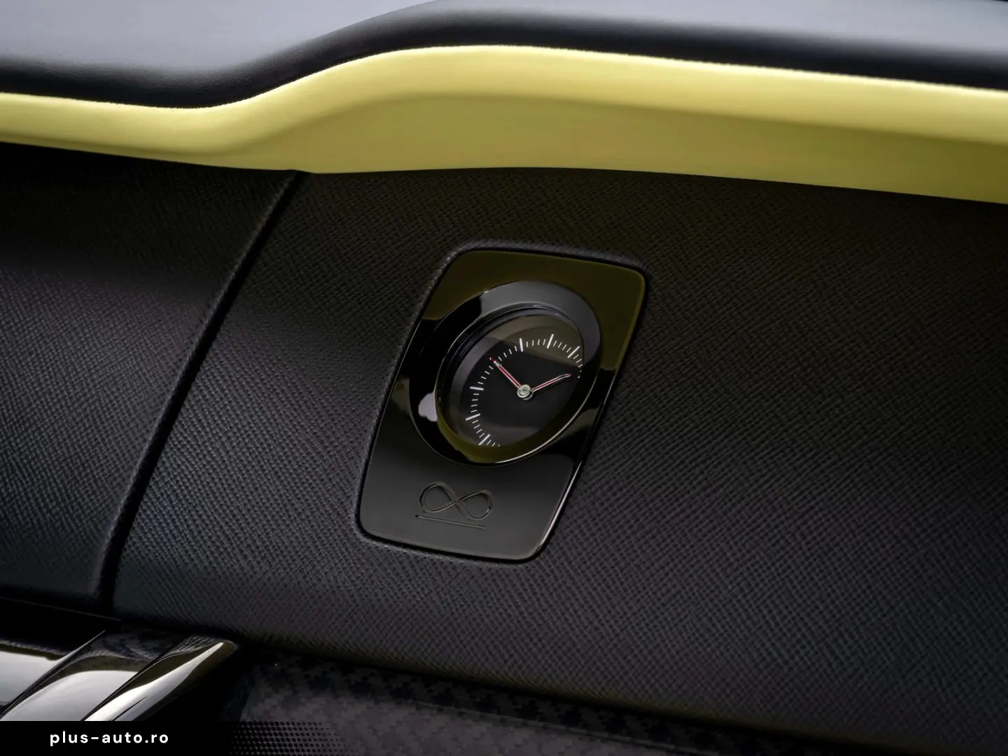 ROLLS ROYCE Black Badge Cullinan  PROVENANCE