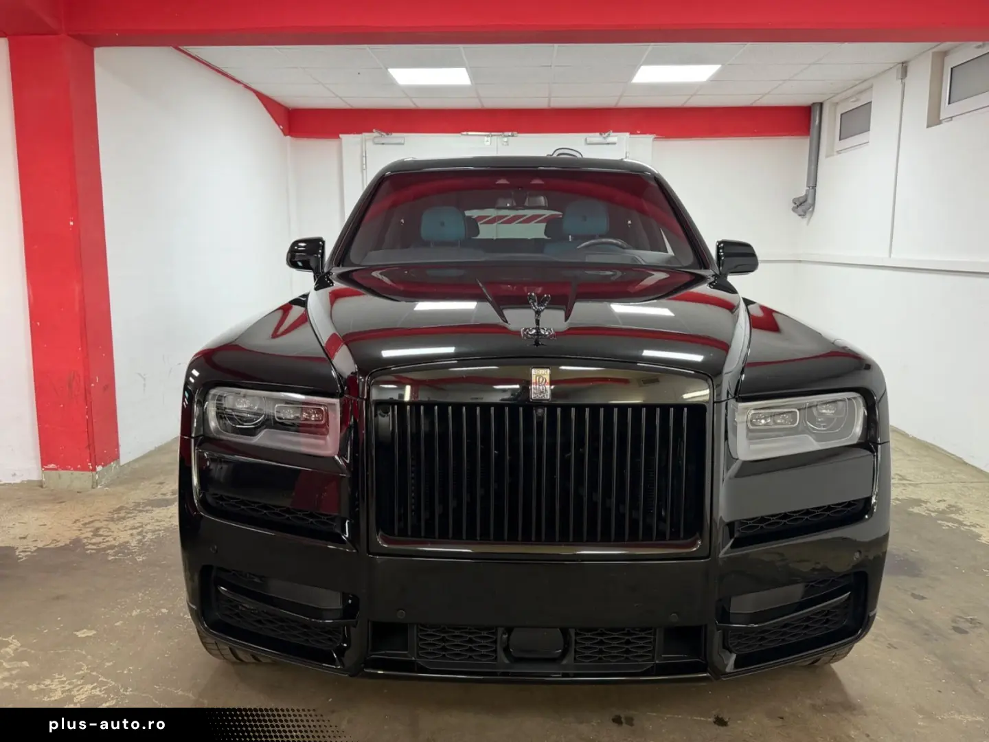 ROLLS ROYCE Cullinan Black-Paket 24 Mansory Sternehimmel TV