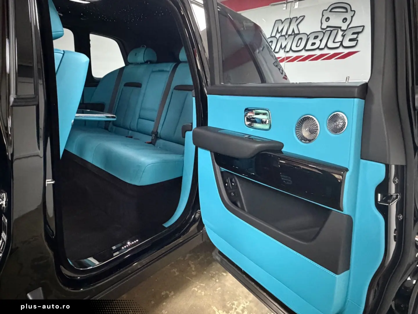 ROLLS ROYCE Cullinan Black-Paket 24 Mansory Sternehimmel TV