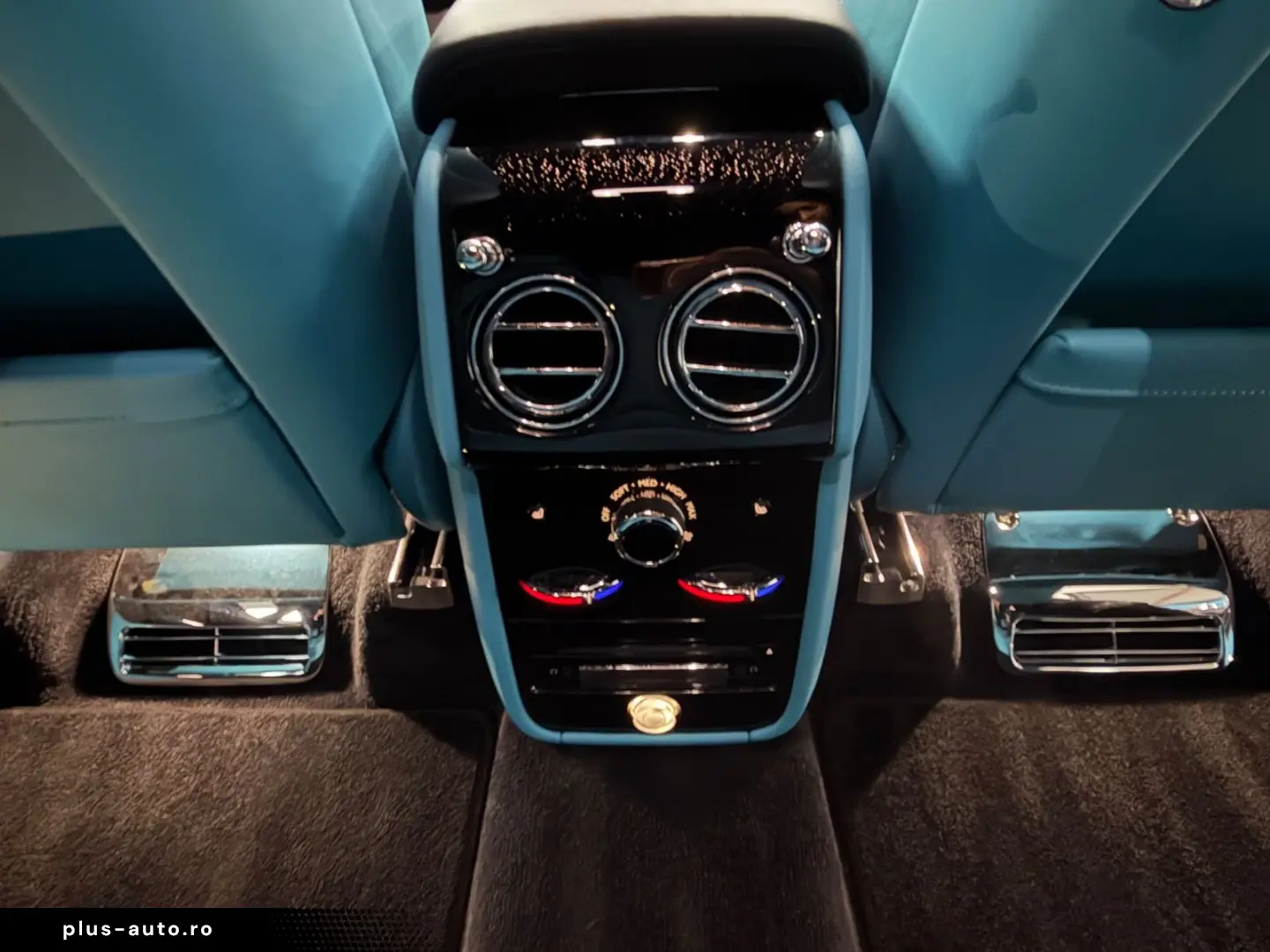 ROLLS ROYCE Cullinan Black-Paket 24 Mansory Sternehimmel TV