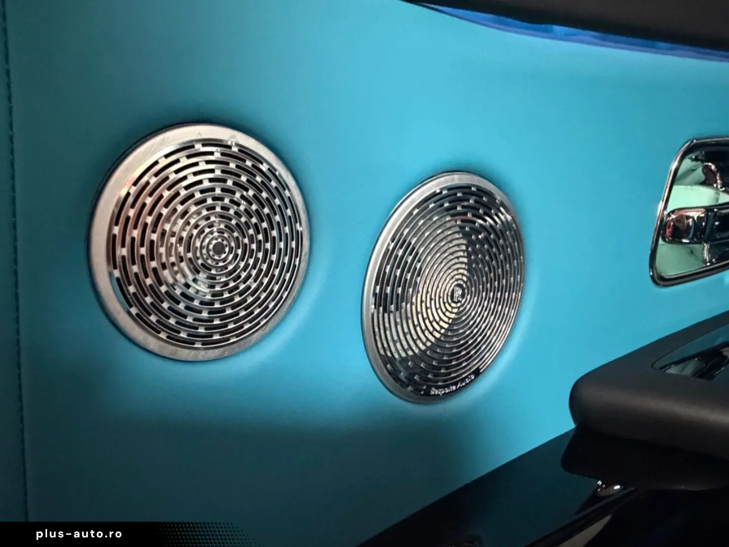 ROLLS ROYCE Cullinan Black-Paket 24 Mansory Sternehimmel TV