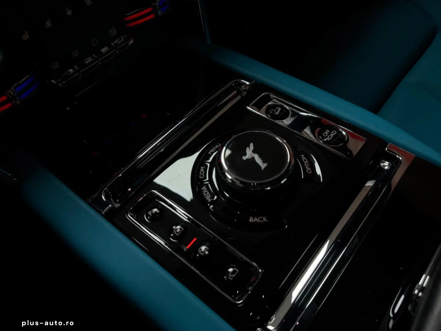 ROLLS ROYCE Cullinan Black-Paket 24 Mansory Sternehimmel TV