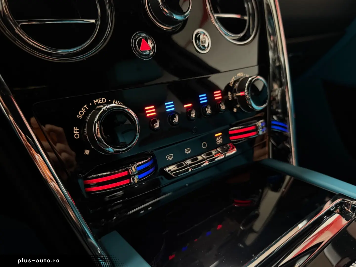 ROLLS ROYCE Cullinan Black-Paket 24 Mansory Sternehimmel TV