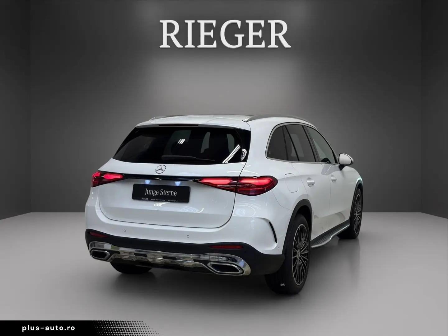 MERCEDES-BENZ GLC 300 4M AMG-PLUS PANO-SHD AHK 20  3&hellip;
