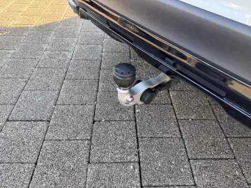 MERCEDES-BENZ GLC 300 d AMG Pano HUD DISTR AHK Burm3D