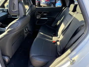 MERCEDES-BENZ GLC 300 d AMG Pano HUD DISTR AHK Burm3D