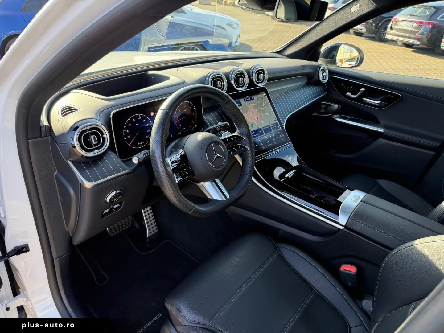 MERCEDES-BENZ GLC 300 d AMG Pano HUD DISTR AHK Burm3D