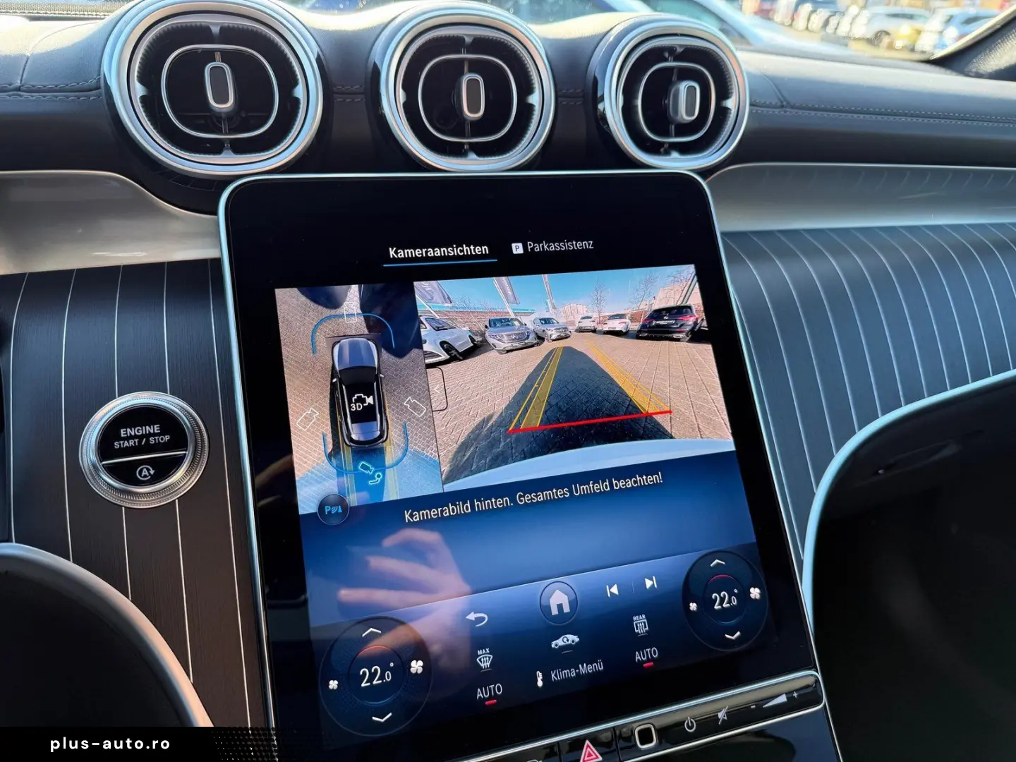 MERCEDES-BENZ GLC 300 d AMG Pano HUD DISTR AHK Burm3D