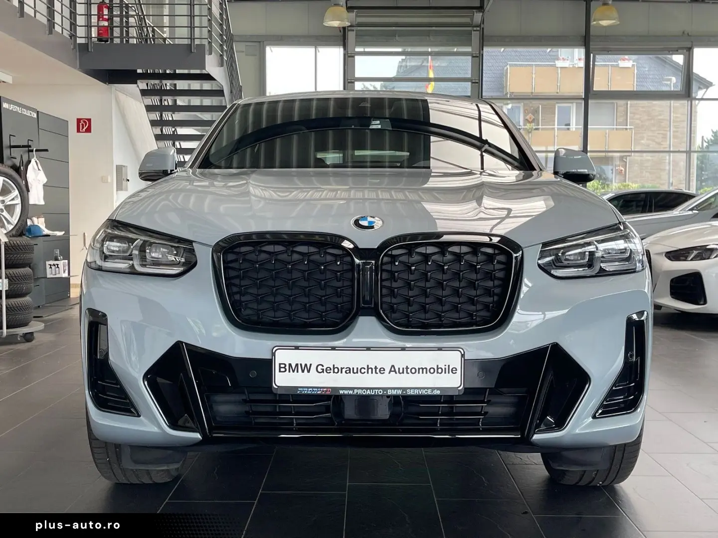 BMW X4 xDrive 20i M Sport AHK Pano A-LED ACC LiveCoP