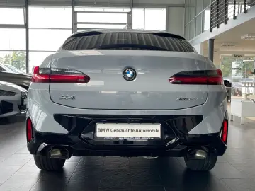 BMW X4 xDrive 20i M Sport AHK Pano A-LED ACC LiveCoP