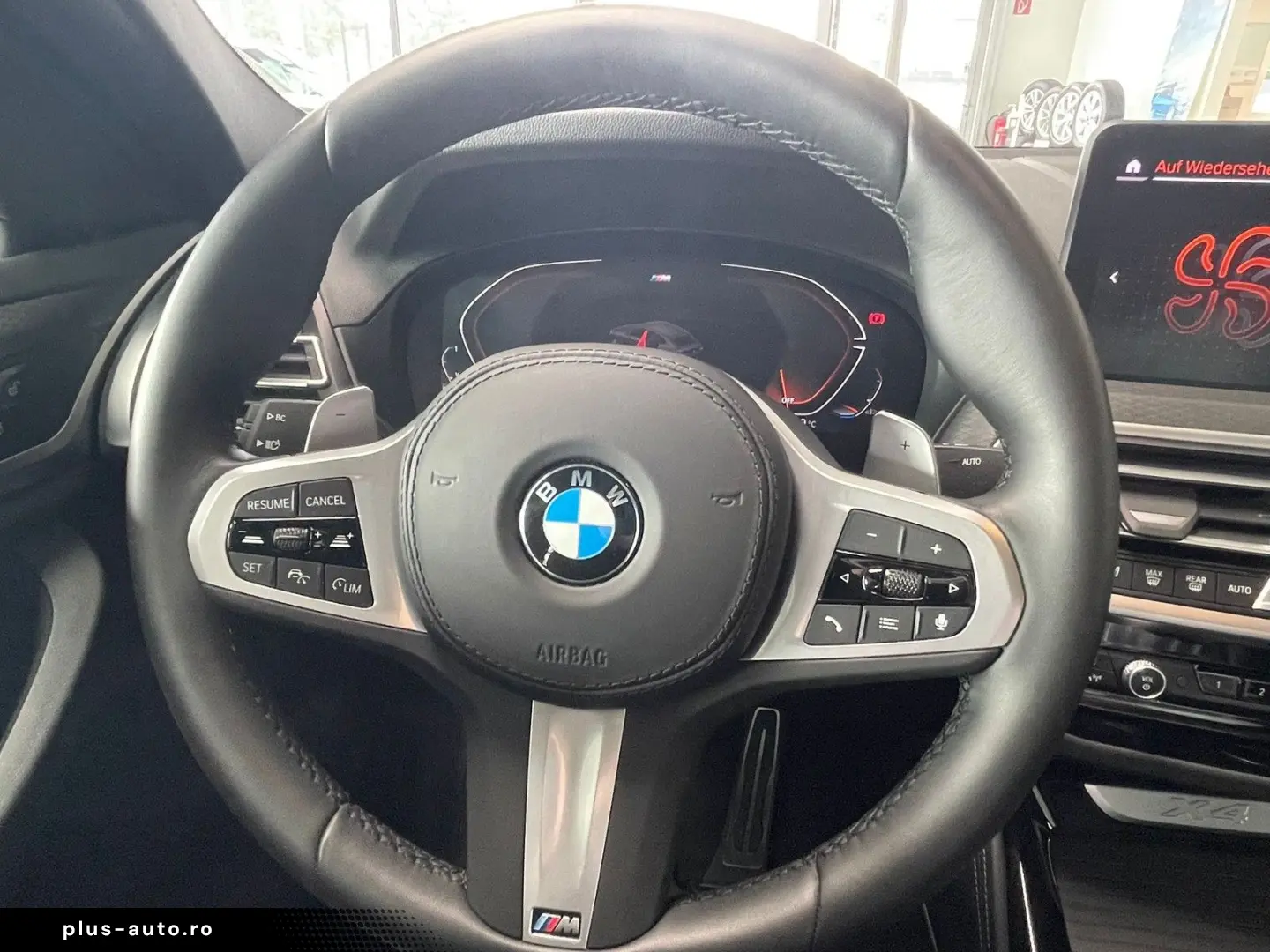 BMW X4 xDrive 20i M Sport AHK Pano A-LED ACC LiveCoP