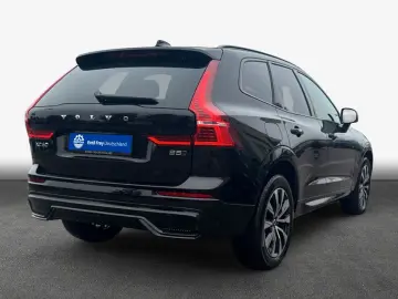 VOLVO XC60 B5 B AWD Plus Dark AHK FIS MET