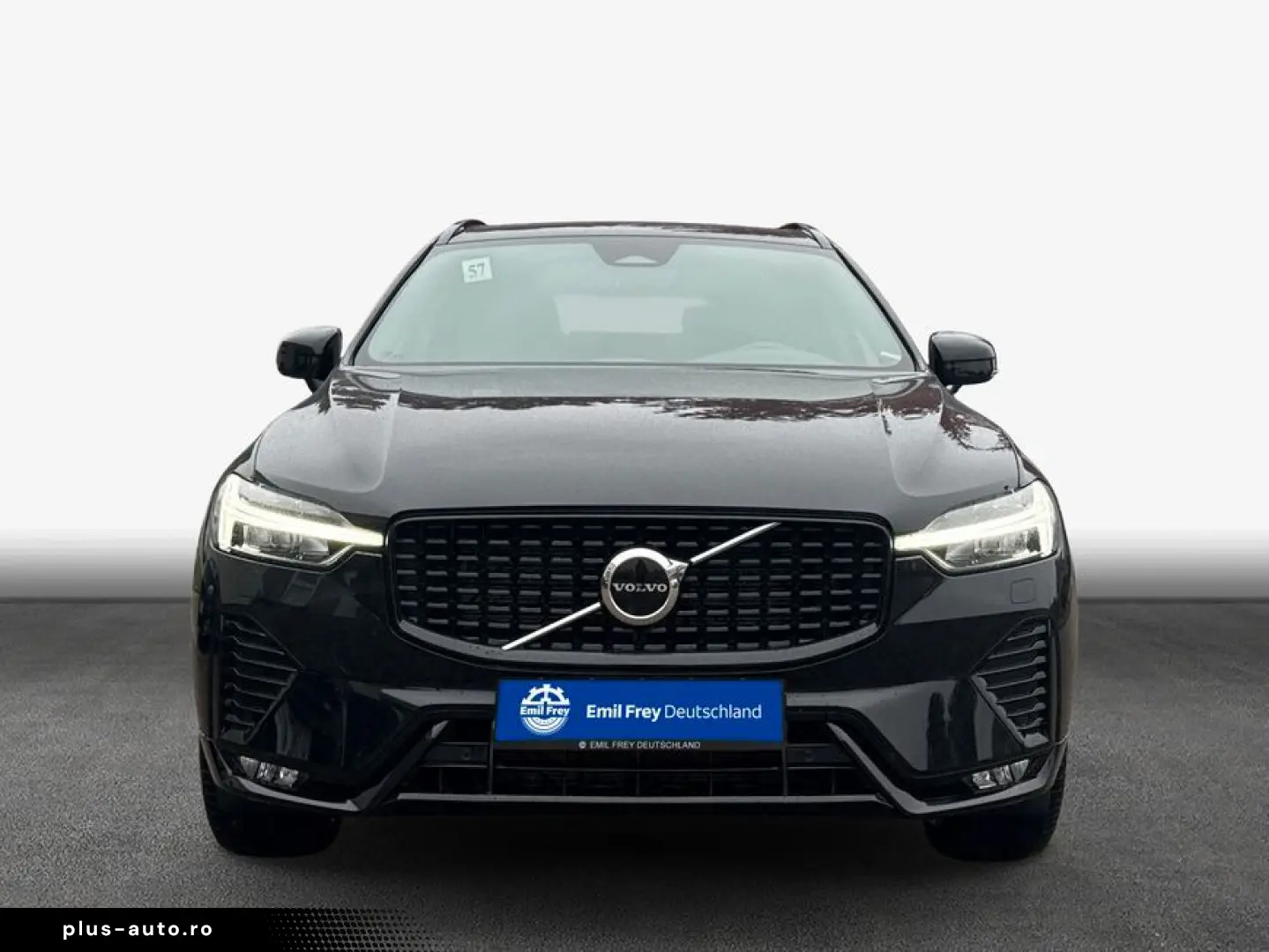 VOLVO XC60 B5 B AWD Plus Dark AHK FIS MET