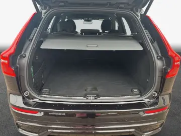 VOLVO XC60 B5 B AWD Plus Dark AHK FIS MET