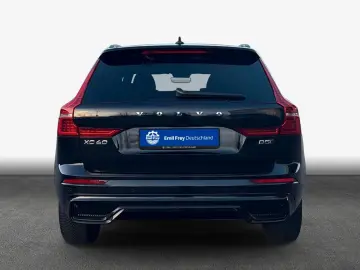 VOLVO XC60 B5 B AWD Plus Dark