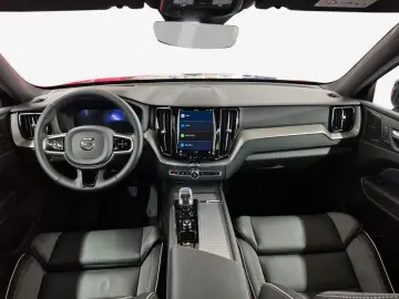 VOLVO XC60 B5 B AWD Plus Black Edition Pano   HuD