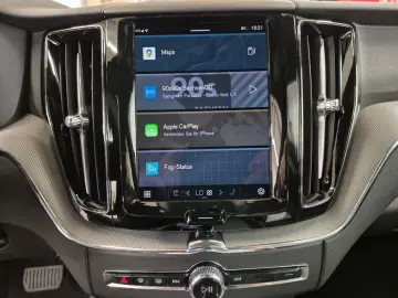 VOLVO XC60 B5 B AWD Plus Black Edition Pano   HuD