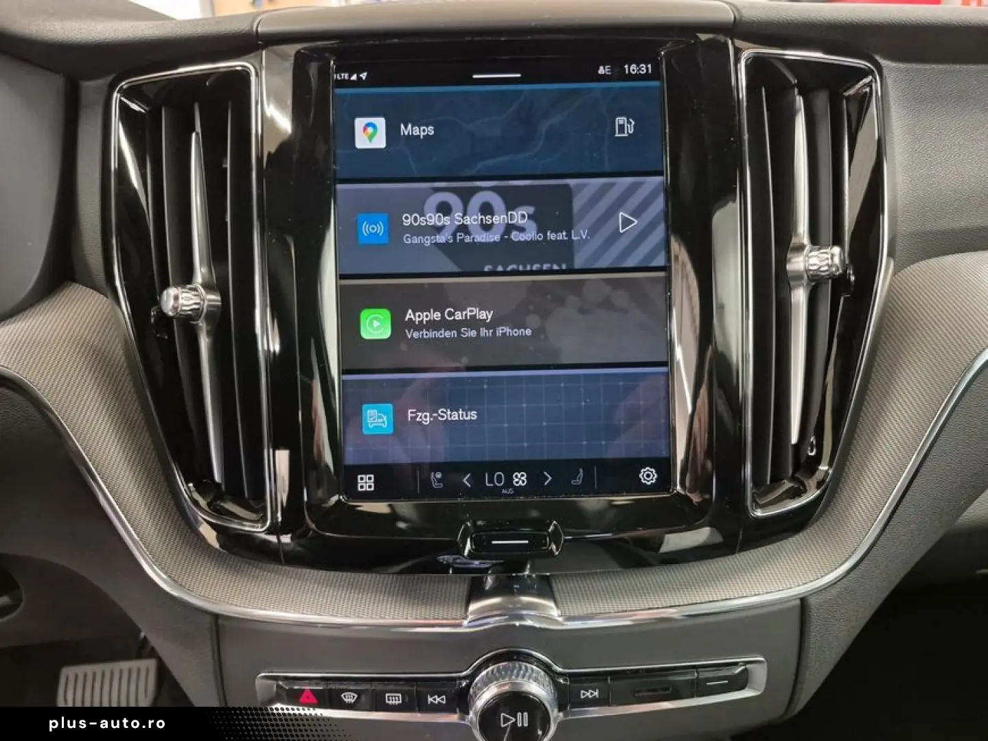 VOLVO XC60 B5 B AWD Plus Black Edition Pano   HuD