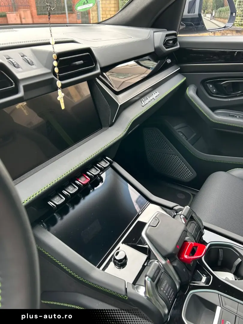 LAMBORGHINI   Urus 4.0 V8 PHEV SE