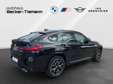 BMW X4 xDrive20d M SPORT   HUD   Harman Kardon   Liv