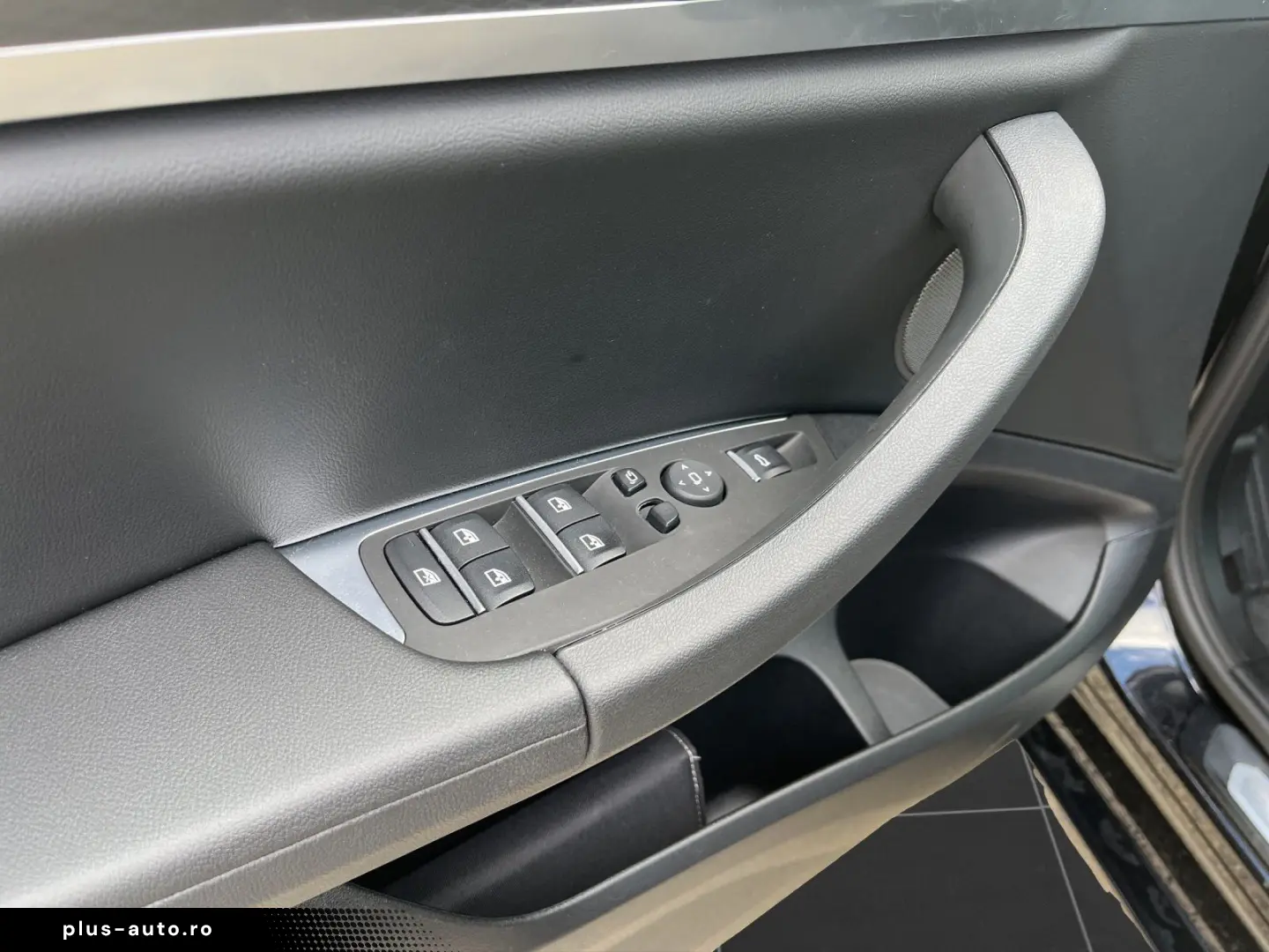 BMW X4 xDrive20d M SPORT   HUD   Harman Kardon   Liv