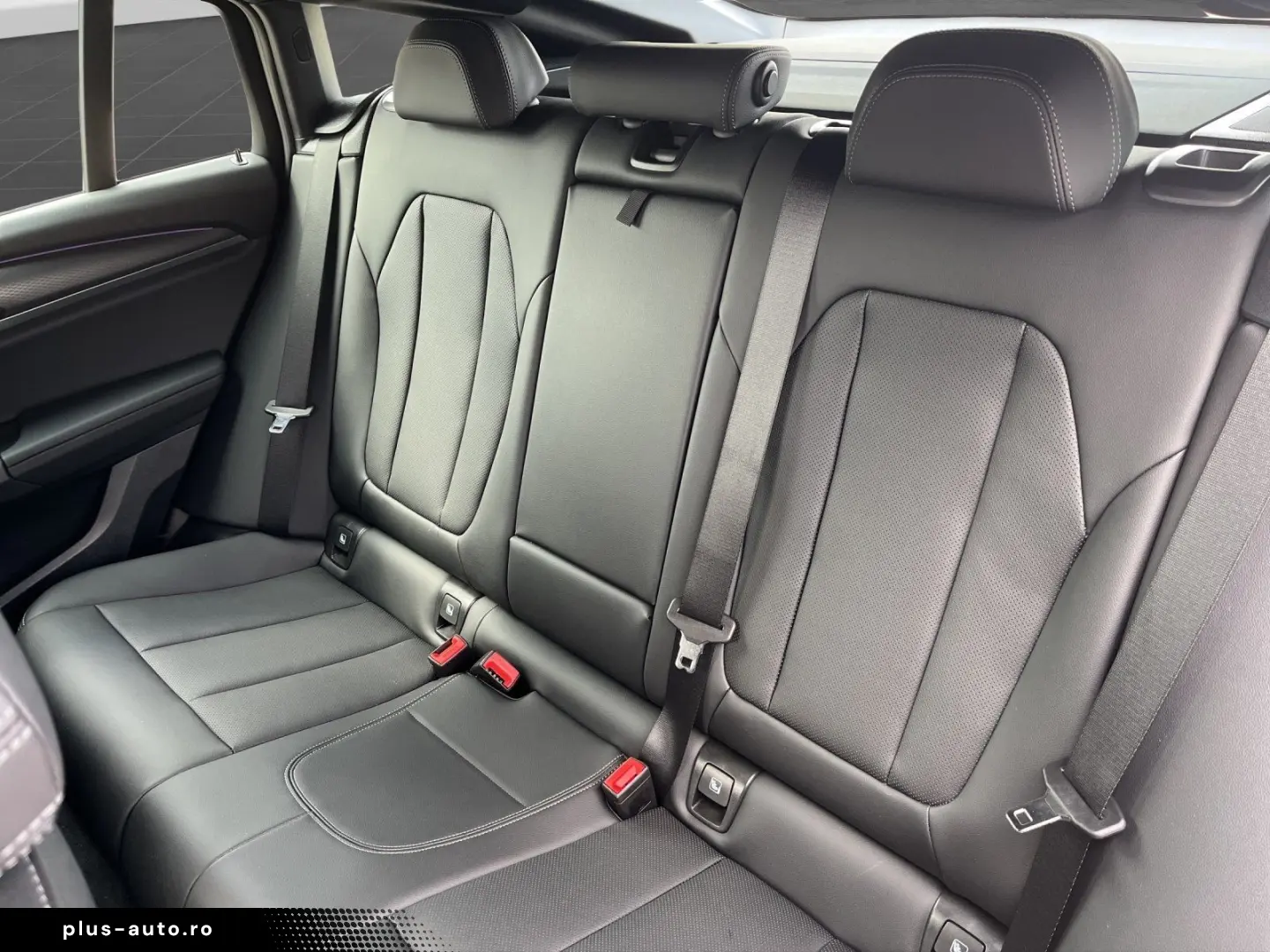 BMW X4 xDrive20d M SPORT   HUD   Harman Kardon   Liv