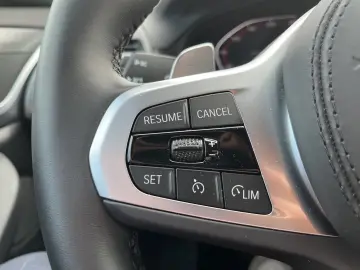 BMW X4 xDrive20d M SPORT   HUD   Harman Kardon   Liv