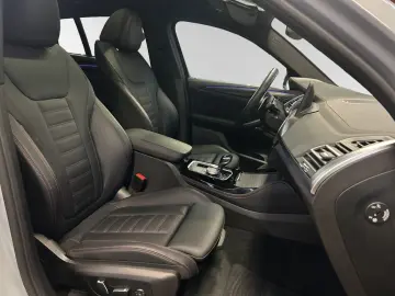 BMW X4 xDrive20i M Sport Panorama Stop&Go Head-Up