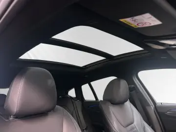 BMW X4 xDrive20d M Sport Panorama AHK Head-Up