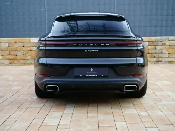 Porsche Cayenne Coupe E-Hybrid  AHK P-DISPLAY BOSE