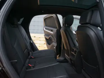 Porsche Cayenne Coupe E-Hybrid  AHK P-DISPLAY BOSE