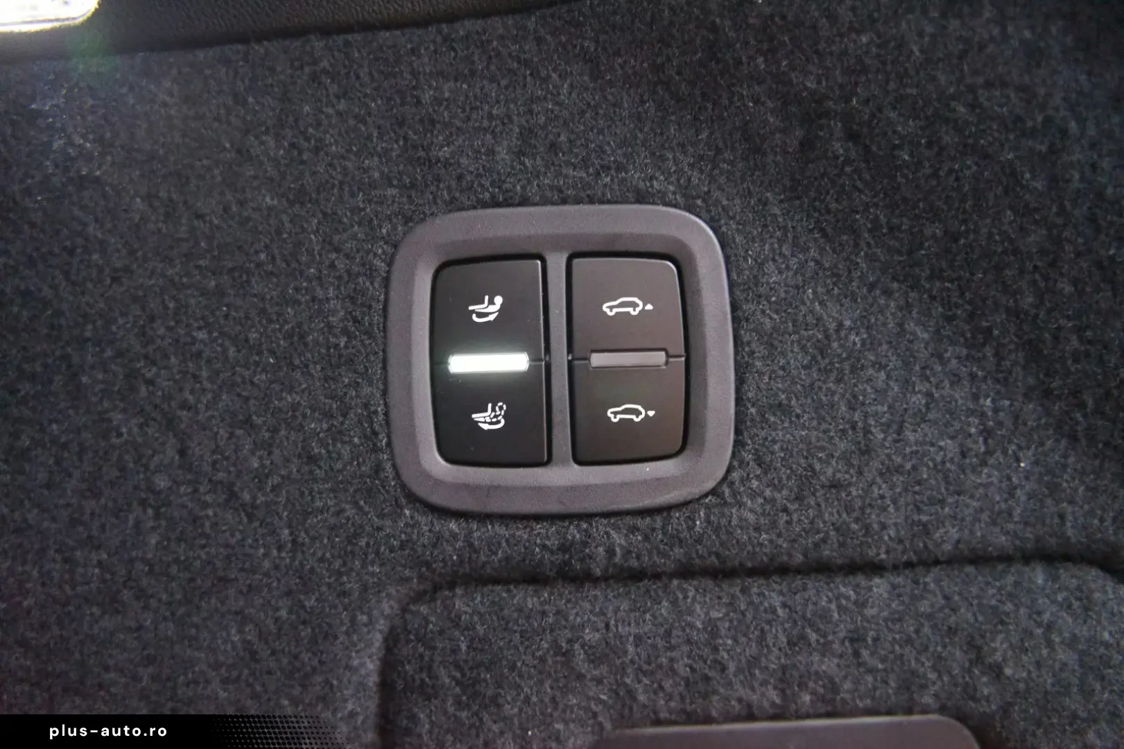 Porsche Cayenne Coupe E-Hybrid  AHK P-DISPLAY BOSE