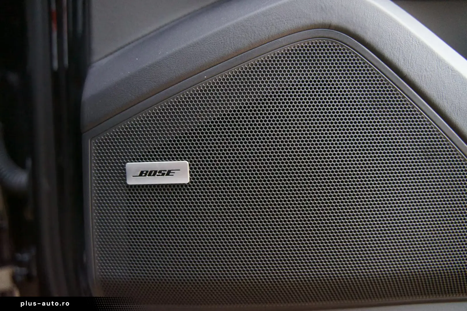 Porsche Cayenne Coupe E-Hybrid  AHK P-DISPLAY BOSE