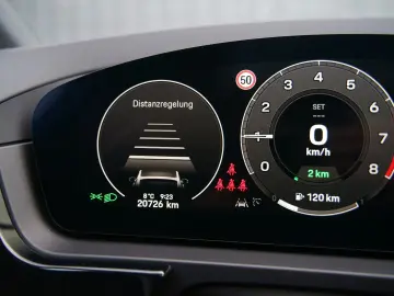 Porsche Cayenne Coupe E-Hybrid  AHK P-DISPLAY BOSE