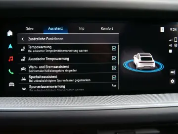 Porsche Cayenne Coupe E-Hybrid  AHK P-DISPLAY BOSE