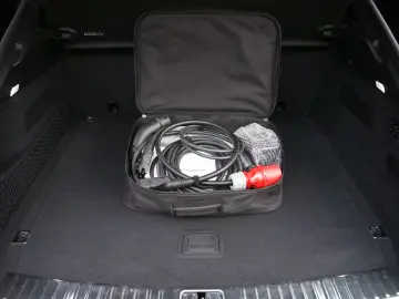 Porsche Cayenne Coupe E-Hybrid  AHK P-DISPLAY BOSE