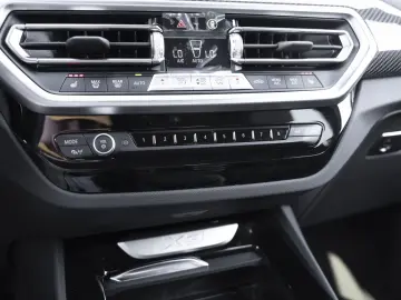 BMW X3 xDrive20d M Sportpaket. Neupreis EUR 81.910.-