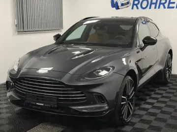 ASTON MARTIN DBX 4.0 V8 Xenon Grey-Signature Metalli&hellip;