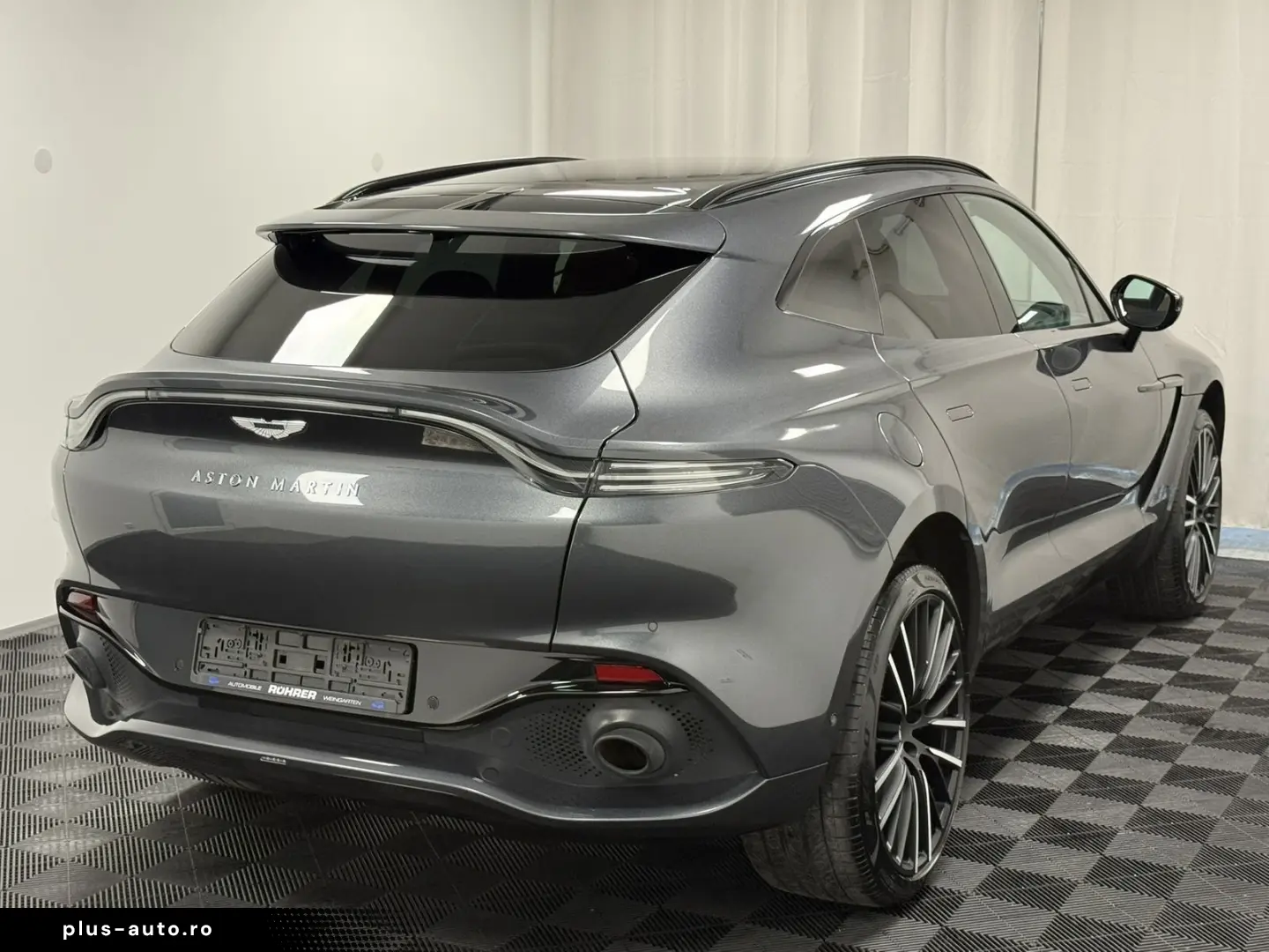 ASTON MARTIN DBX 4.0 V8 Xenon Grey-Signature Metalli&hellip;