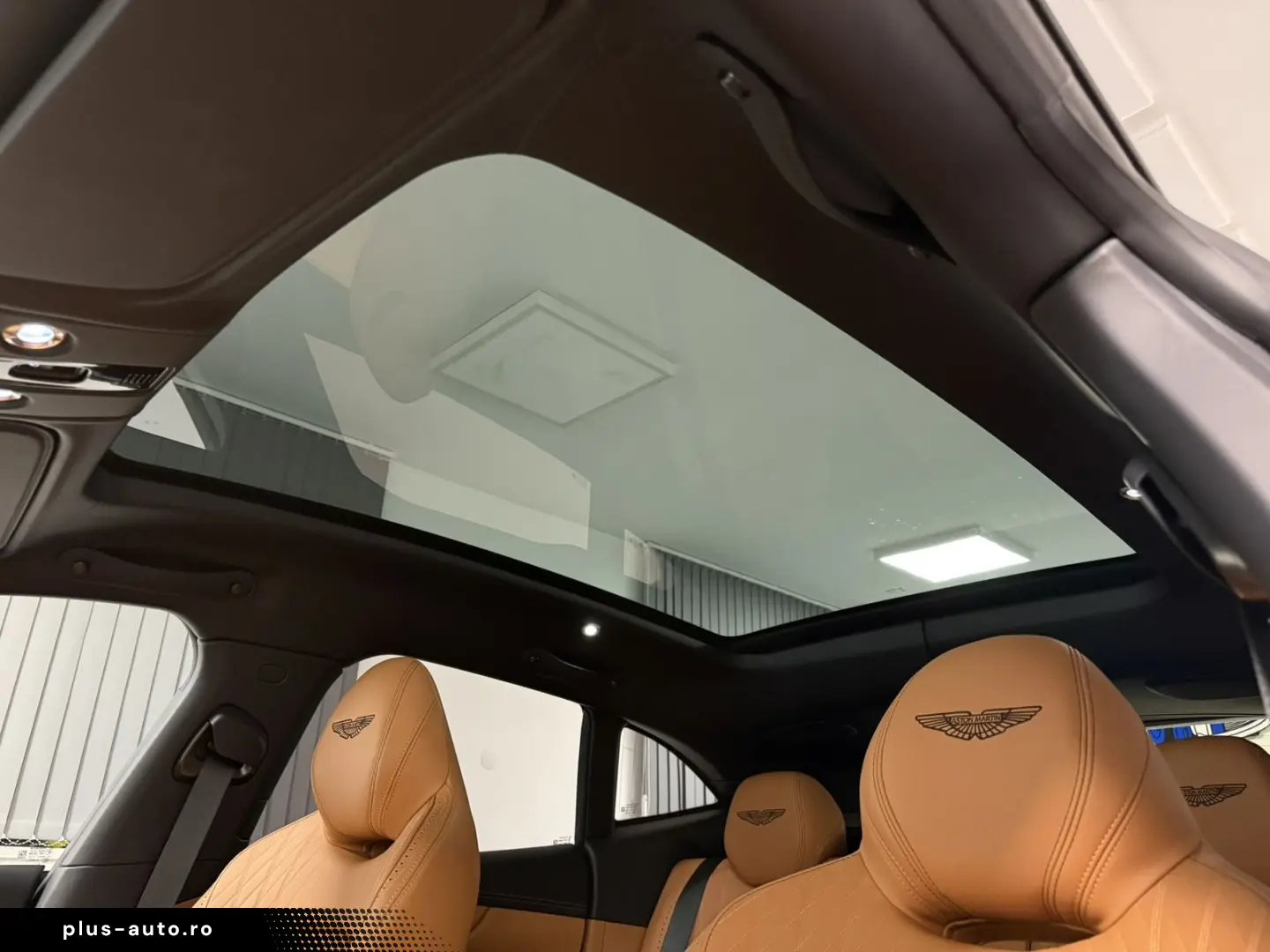 ASTON MARTIN DBX 4.0 V8 Xenon Grey-Signature Metalli&hellip;